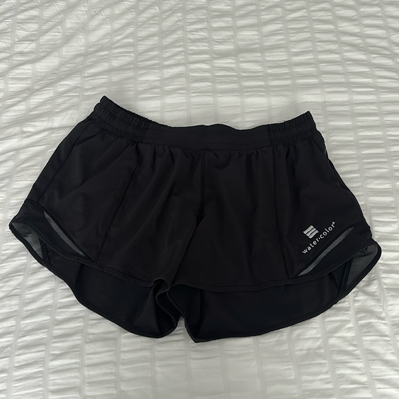 lululemon athletica Pants - Black Lululemon Hotty Hot, 4 in inseam, no inner liner, size 12